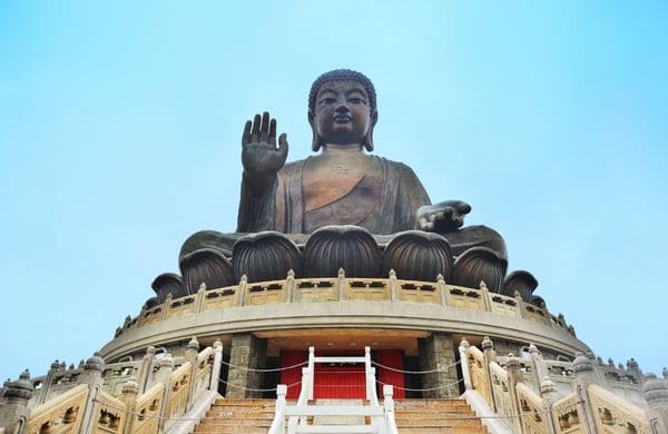 Grand Bouddha à Hong Kong, symbole spirituel pour s’expatrier à Hong Kong