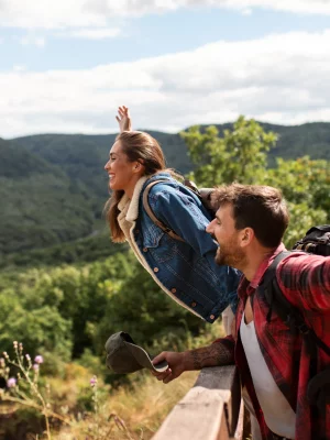 travel storytelling couple